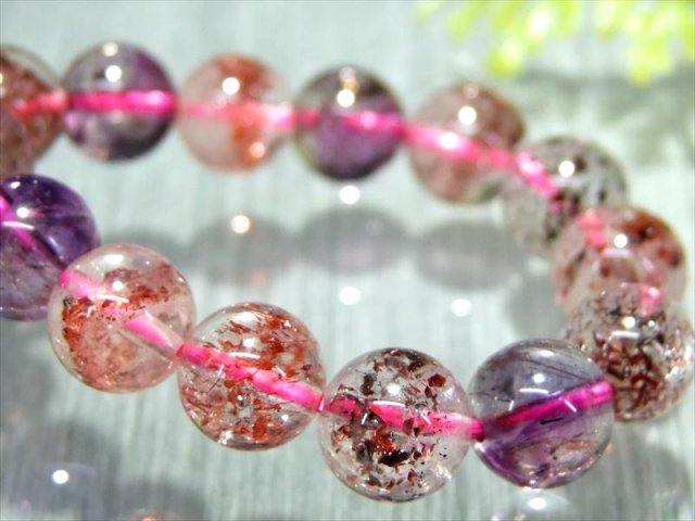 店頭展示中 S級 スーパーセブン ブレスレット 8mm-8.5mm×23珠 別格の美しさ 最強ブレス 7種類の石の要素が共鳴するパワーストーン