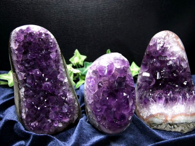 3A アメジスト（紫水晶）クラスター スタンドタイプ 重さ200g-240g 1個