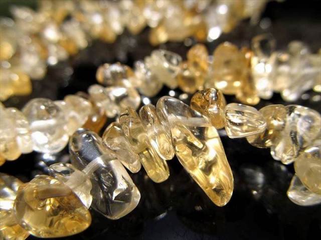 レインボーシトリン さざれ 連 約5mm-10mm 約75cm-80cm 長くてお得 富・商売繁盛をもたらす石 ブラジル産 rn-s パワーストーン 天然石