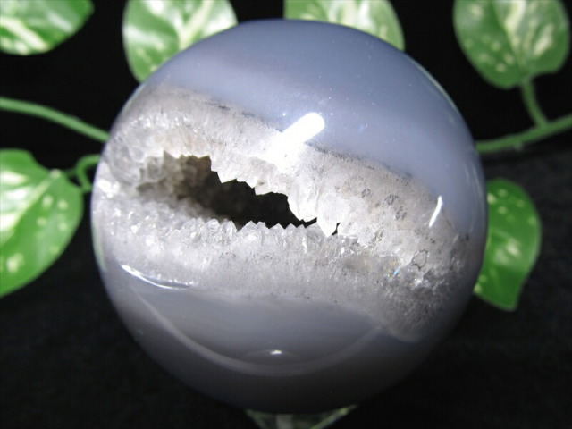 笑口 メノウ アゲート 丸玉 台座付き 直径63mm 瑪瑙&水晶 笑福開運 笑