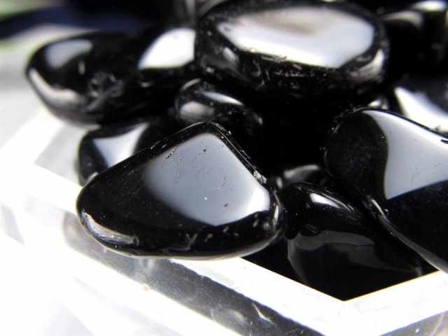 5Aランクの極上品質 黒水晶（モリオン）中粒 さざれ 約200g 粒約5mm