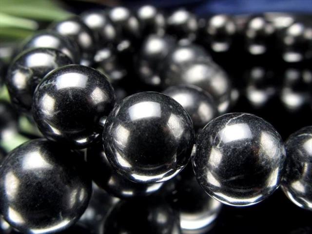 ヒマラヤンブラック ブレスレット 8mm-8.5mm×24珠前後 永遠の黒 と呼ばれるインドを代表するブランド石 集中力・精神を高める インド産