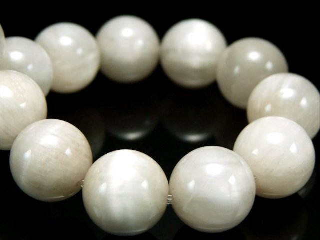 店頭展示中 キャッツアイ珠有り 3A ホワイトラビットヘア ルチル クォーツ ブレスレット 11.5mm12mm×18珠 希少なホワイトラビットヘア パワーストーン