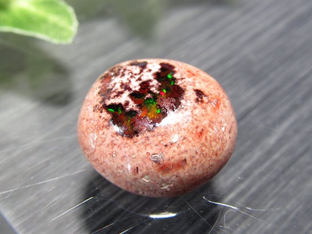 ふたつとして同じ物が無い出会いの宝石 カンテラオパール 蛋白石 カボションタンブル 最大幅約15.5mm 重さ1.9g ハミングバードの宝石