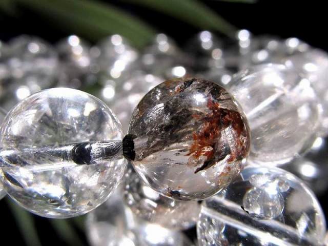 透明感抜群 ライモナイト入り エレスチャルクォーツ ブレスレット 11.5mm-12mm×18珠前後 希少なライモナイト入りの珠も 幻想的なインクルージョン