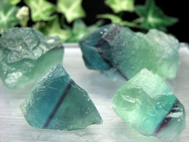 透明感あり グリーン&パープル フローライト 原石詰め合わせ 約200g