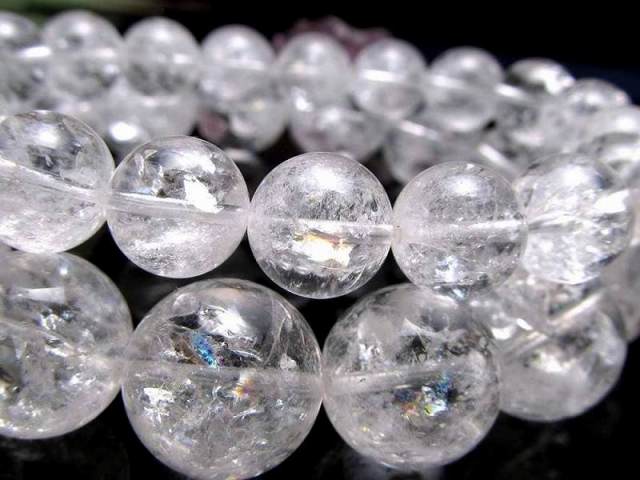 キラキラ虹入り ブリザードタイプ 天然水晶 ブレスレット 10mm-10.5mm×19珠前後 雪の結晶のような美しい水晶 全てを浄化し活性化させる万能ストーン