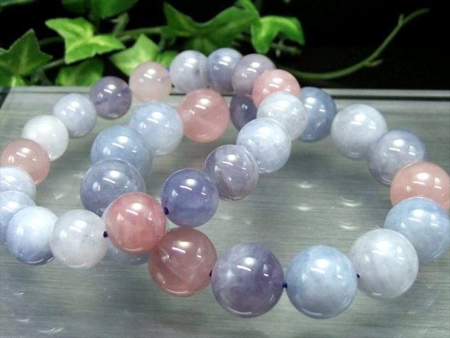 AA+ ブルーローズクォーツ ブレスレット 11.5mm-12mm×18珠前後 発色