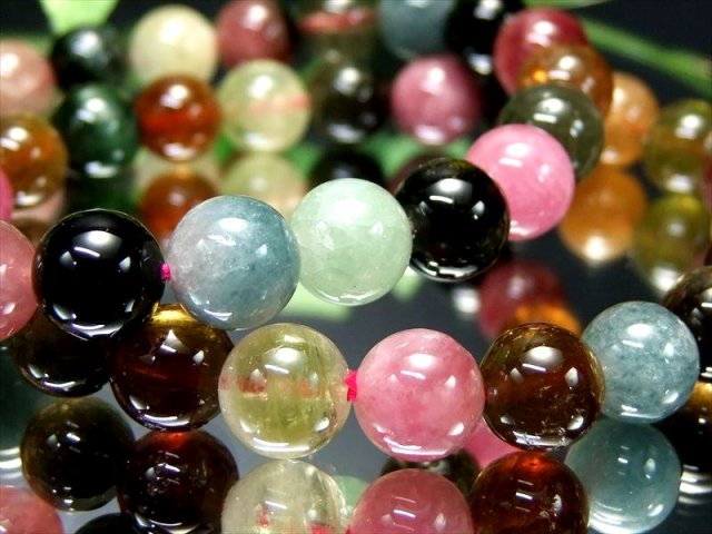 MIXトルマリン ブレスレット 8.5mm-9mm×22珠前後 濃淡様々 人気のピンクトルマリン入り 心に活力と勇気を与える石 ブラジル産 bl-p