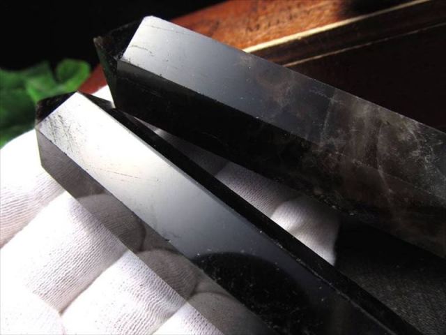 4A 黒水晶 モリオン ポイント 重さ 90g-100g まとめて撮影 希少 人気 4A 黒水晶 モリオン ポイント 重さ 90g-100g まとめて撮影 希少 人気