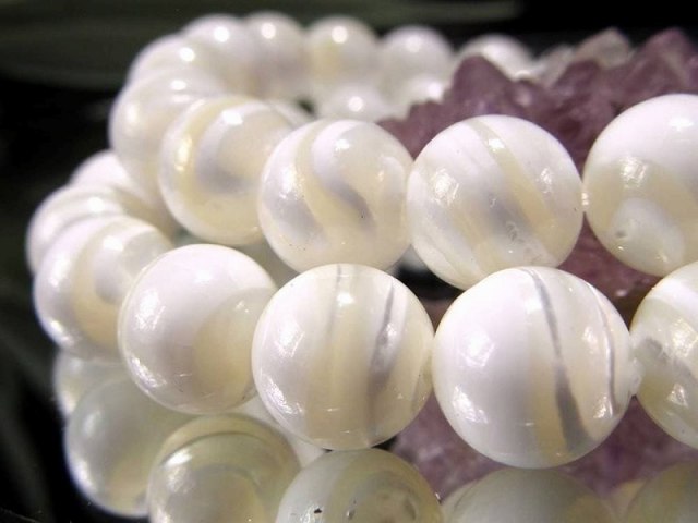 純真ホワイトカラー マザーオブパール ブレスレット 約8.5mm×21珠前後 真珠を産み出す母貝(貝殻) 子宝や繁栄の象徴 オーストラリア産