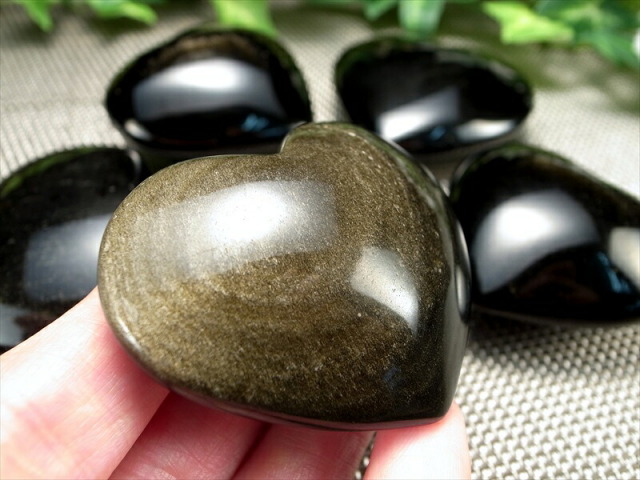 1個売り【ゴールデンシャインオブシディアン(黒曜石)ハート型 タンブル