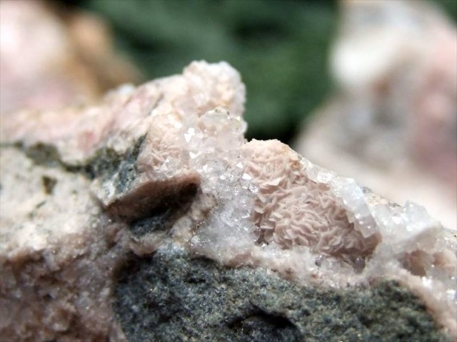 国産原石 インカローズ (菱マンガン鉱) 原石 1個売り 重さ15g