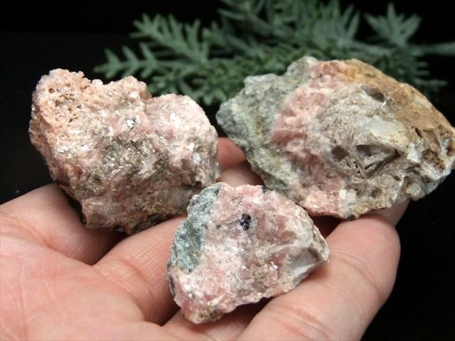 国産原石 インカローズ (菱マンガン鉱) 原石 1個売り 重さ15g