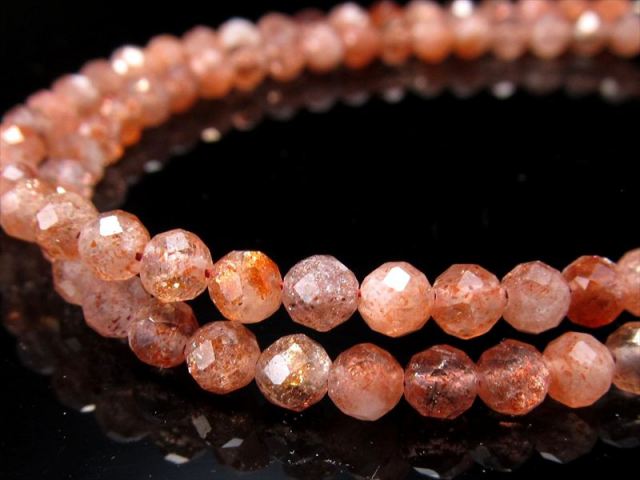 サンストーン キラキラカット ワイヤー ブレスレット 幅約3.5mm デザインワイヤーブレスレット キラキラ繊細カット アジャスター金具付き 太陽神の象徴