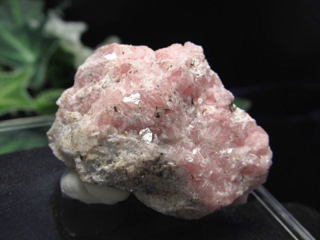 国産原石 インカローズ (菱マンガン鉱) 原石 ピラミッドケース付き 1個