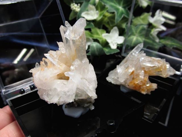 希少 国産原石 宮崎水晶（板谷水晶）結晶ミニクラスター Mサイズ