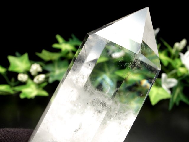 天然水晶 ポイント 六角柱 重さ273.5g 極上超透明 浄化 インテリア一点