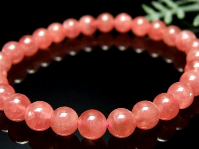 店頭展示中 超透明ピンク 5A インカローズ ブレスレット 6mm-6.5mm×28