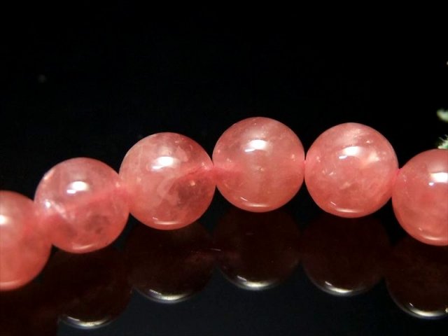 店頭展示中 超透明ピンク 5A インカローズ ブレスレット 6mm-6.5mm×28