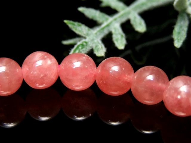 店頭展示中 超透明ピンク 5A インカローズ ブレスレット 6mm-6.5mm×28