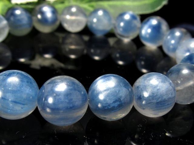 店頭展示中 3A+ 爽やかブルー カイヤナイトシリカ ブレスレット 10.5mm-11mm×19珠 美麗ブルー 独立心や探究心を強める石 一点もの ブラジル産 bl-p ss-30
