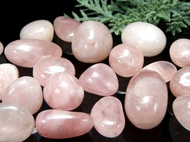 潤いピンク ローズクォーツ（紅水晶） タンブル 詰合せ 一袋約100g 約8