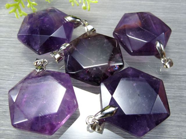 アメジスト 六芒星カット ペンダントトップ 石サイズ縦約28mm 『最も