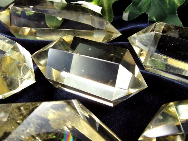 極上の透明度 5A シトリン ダブルポイント(双剣) 1個売り 重さ 70g-80g ダブルターミネート レモンイエロー 商売繁盛のお守りに