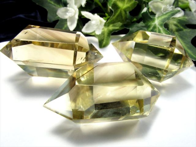 ファントム入り 5A シトリン ダブルポイント(双剣) 1個売り 重さ 50g-60g 極上の透明度 ダブルターミネート