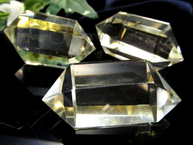 【天然石】シトリン￼ ポイント★透明度抜群 極上の透明度 5A シトリン ダブルポイント(双剣) 1個売り 重さ 40g-50g