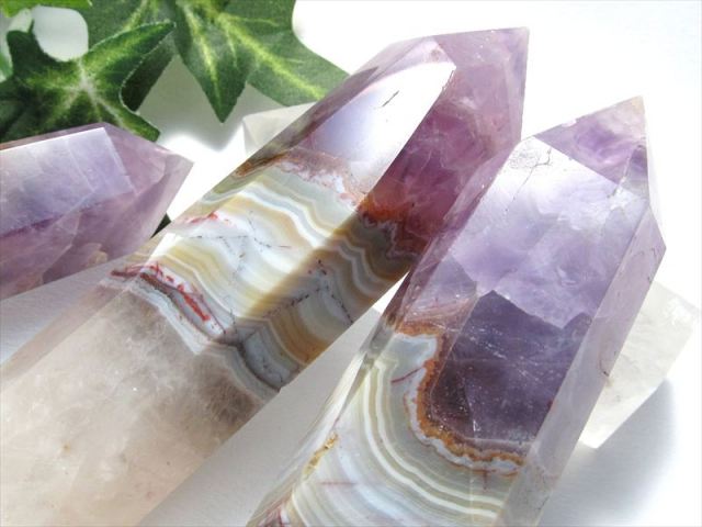 アメジスト 瑪瑙共生 ポイント(六角柱) 1個売り 約70g-80g前後 自然がつくりあげた芸術模様 ブラジル産