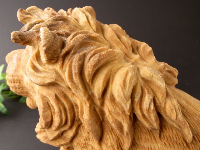 本物の質感 縁起物 ジャスパー ライオン 彫刻置物 最大幅 約220mm 重さ