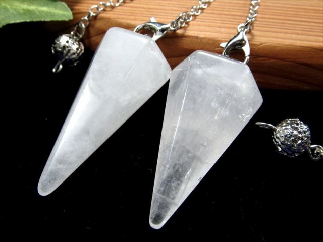 水晶 6面カットペンデュラム 縦約35mm-40mm 1個売り スピリチュアルグッズ ブラジル産