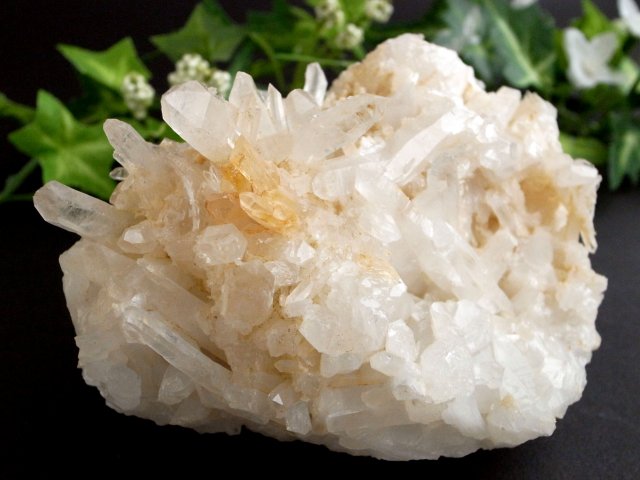 希少 国産原石 宮崎水晶（板谷水晶）クラスター 最大幅92ミリ ほんのりオレンジカラー ポジティブなエネルギーを引き寄せる 宮崎県 西米良村板谷産