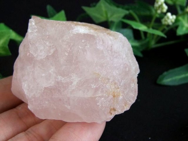 大特価 ローズクォーツ ラフ 原石 重さ約160g-190g 恋愛成就のお守り