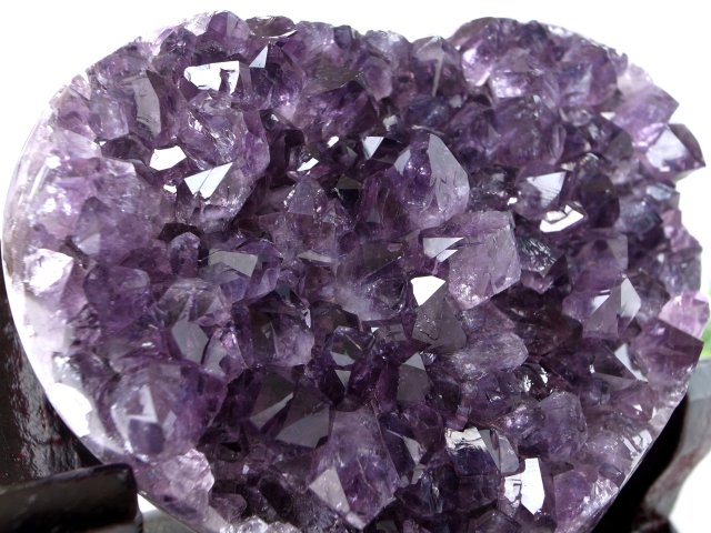 高品質 アメジスト クラスター 美極濃紫 木製台座付き 浄化