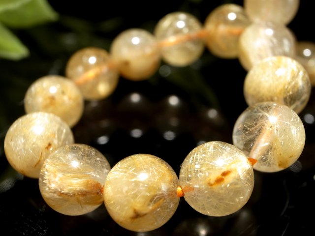 針多め！3A+ ゴールドルチルクォーツ ブレスレット 7mm-7.5mm×27珠 繊細針 ルチル際立つ透明感 金運の代表石 一点もの ブラジル産