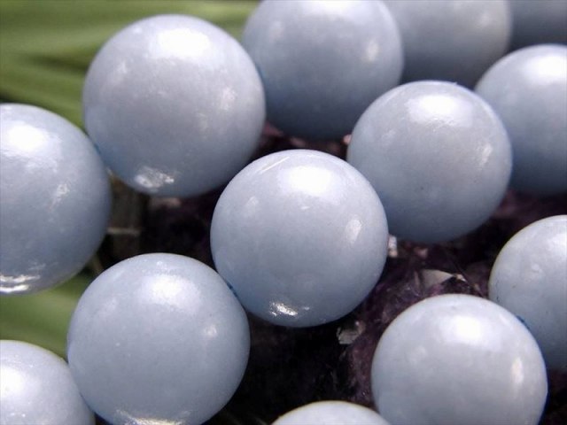 激安宣言 2A 約10mm珠 エンジェライト 一連 約37-39cm 硬石膏 極上 天然石 ビーズ パワーストーン ペルー産 geki rn-s パワーストーン 天然石