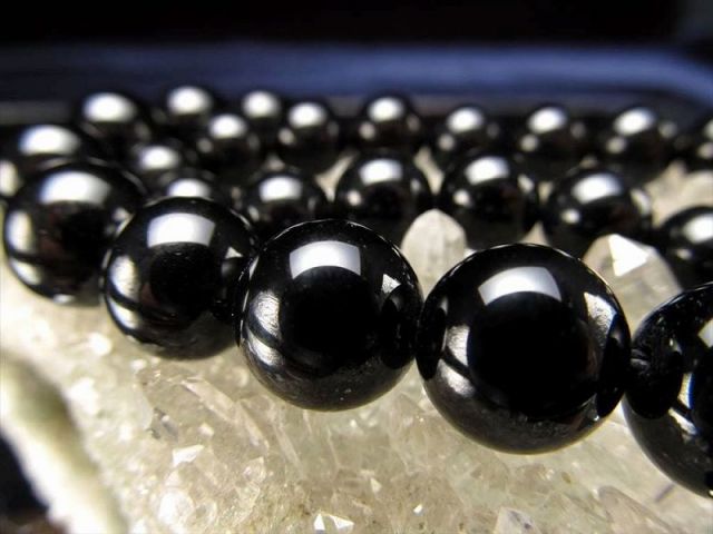3A 12mm珠 モリオン 黒水晶 一連約38-40cm 言わずと知れた最強の魔除け