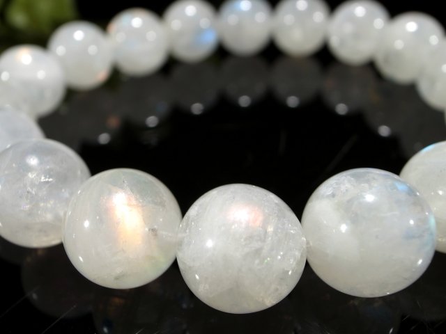 4A希少な虹色シラー レインボームーンストーン ホワイトラブラドライト ブレスレット 11mm-11.5mm×18珠 心の安定をもたらしてくれる慈愛の石 6月の誕生石