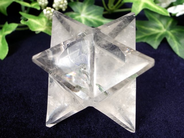 たっぷり虹入り！贅沢仕様！レムリアン水晶使用 レムリアン水晶マカバスター(星型八面体) ギャランティカード付 幅約68mm