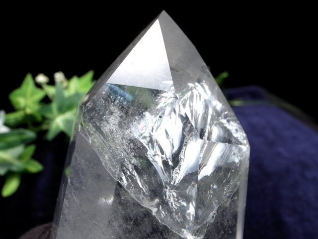 虹入り！超希少レムリアンシード贅沢使用！つやつやポリッシュ