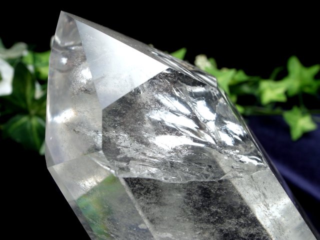 レムリアンシード　ポリッシュ　ポイント 虹入り！超希少レムリアンシード贅沢使用！つやつやポリッシュ