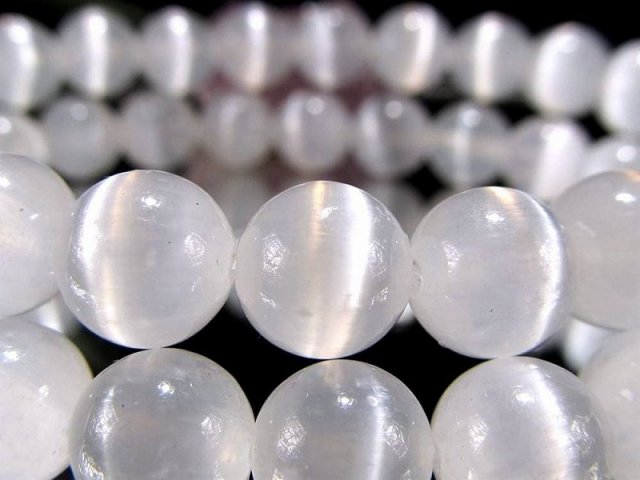 レア品質◇透明感◇大玉◇天然石セレナイトキャッツアイ約14.3ｍｍ 楽天市場】セレナイト キャッツアイセレナイト モロッコ産