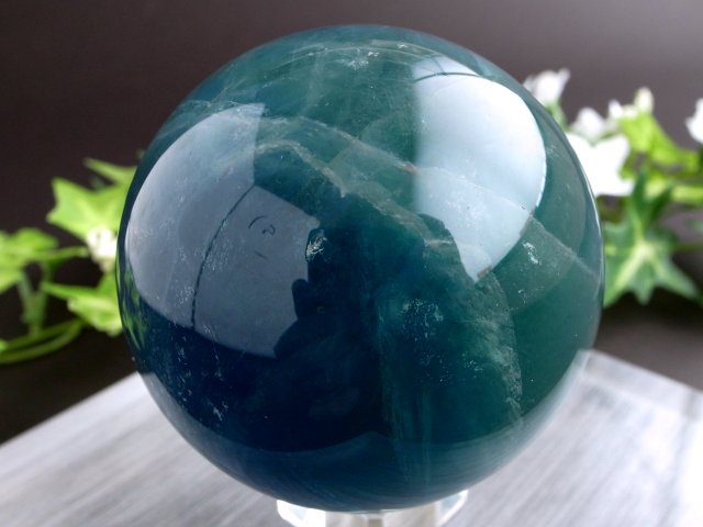 ブルーグリーンフローライト 丸玉 台座付 直径約64mm 重さ約462g ブルーフローライト 天才の石 つやつや光沢 一点物 蛍石 アメリカ産