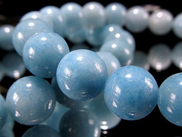 空に溶けるような癒しの青 トロレアイト トロール石/ラズライトインクォーツ ブレスレット 9.5mm-10mm×20珠前後 集中力UP ブラジル産 パワーストーン 天然石