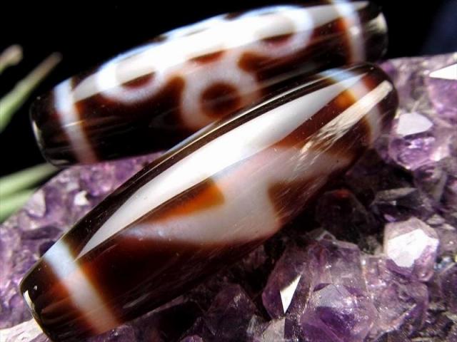 A至純天珠 閃電五眼天珠 せんでんごがんてんじゅ サイズ：約37ミリ-40ミリ 1個売り 極上 天然石 ビーズ パワーストーン te-s パワーストーン 天然石