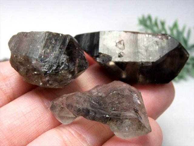 最強パワフル ブラックエレスチャル 骸骨水晶 ポイント原石 100gセット