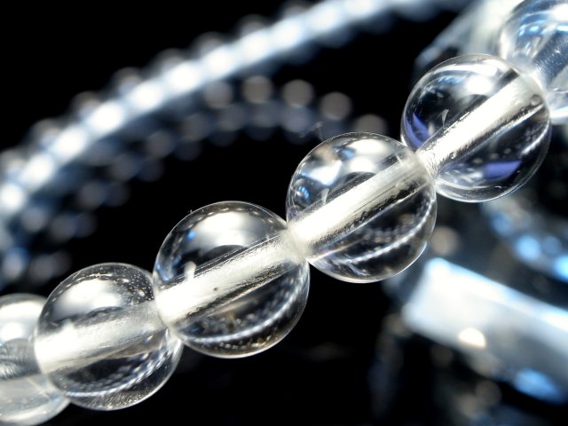 クリアタイプ ガネーシュヒマール産 水晶 ブレスレット 6mm-6.5mm×30珠 神に最も近い場所 で採掘される 神が宿る水晶 心身の調整・癒しの御守り